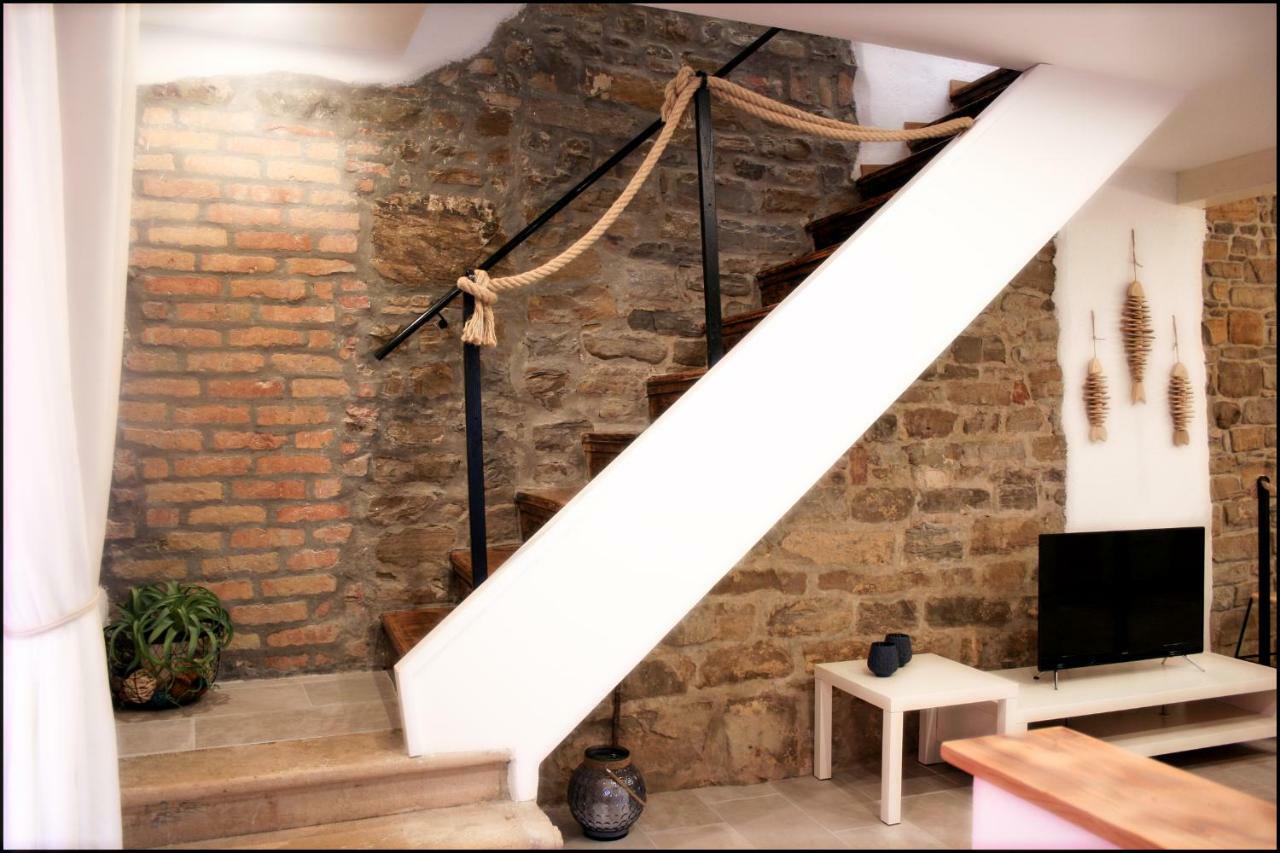 Casa Vacanze Enjoy Pirano エクステリア 写真